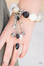 Load image into Gallery viewer, Break A Leg - Black Necklace Set