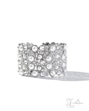 Load image into Gallery viewer, Comfortable Chic - White 2025 Zi