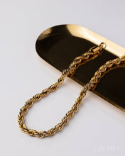 Load image into Gallery viewer, Helix - 18k Gold Plated - Cachet