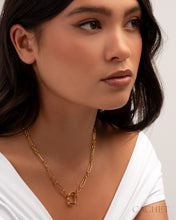 Load image into Gallery viewer, Clout - 18K Gold Plated - Cachet