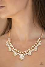 Load image into Gallery viewer, Knockout Queen - White