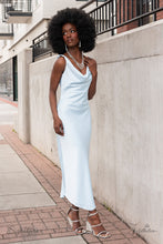 Load image into Gallery viewer, The Dana Zi Signature Piece 2023 Paparazzi