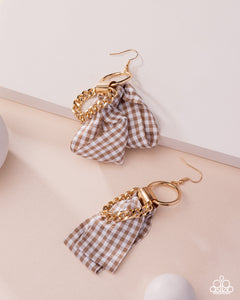Picnic Pizzazz  - Brown