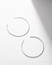 Load image into Gallery viewer, Halo - Rhodium Plated - Cachet
