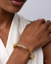 Load image into Gallery viewer, Allure - 18K Gold Plated - Cachet
