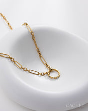 Load image into Gallery viewer, Clout - 18K Gold Plated - Cachet
