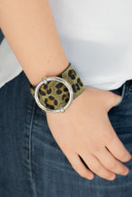 Load image into Gallery viewer, Asking FUR Trouble - Green Cheetah Bracelet
