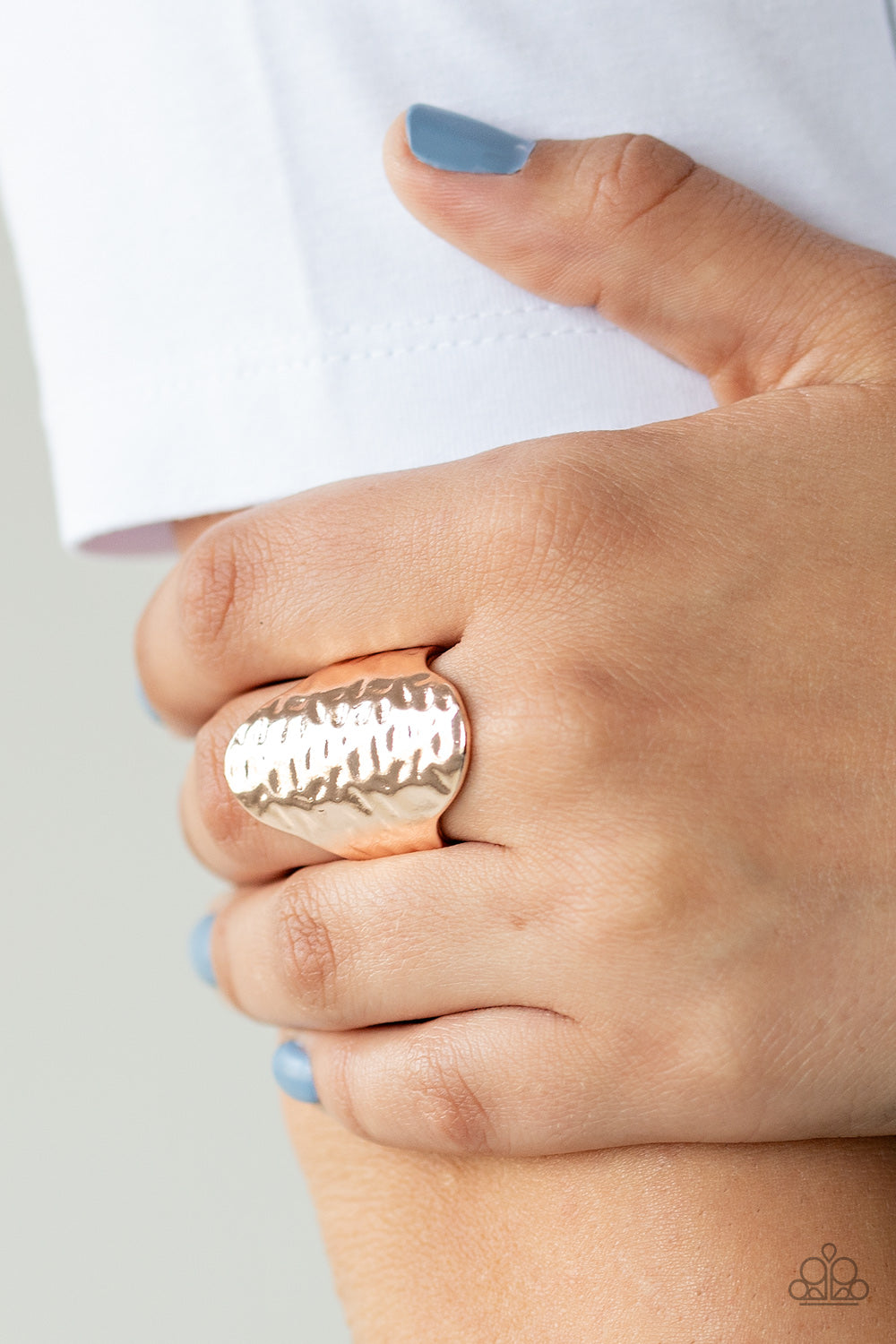 Paparazzi Accessories Revamped Ripple - Rose Gold Ring