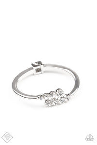 Paparazzi Accessories Defying Dazzle - White Bracelet 0221
