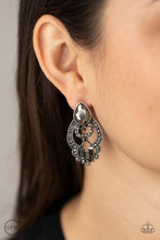 Load image into Gallery viewer, Glamour Gauntlet - Silver Clip On
