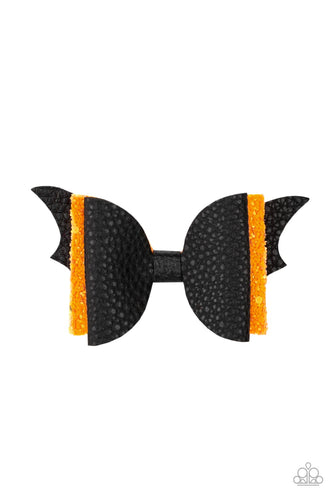 A soft black leather bow and a sparkling bright orange bow pair up to create a SPOOK-tacular impact over the silhouette of black bat wings. Features a standard hair clip on the back.  Sold as one individual hair clip.