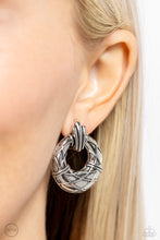 Load image into Gallery viewer, Metro Voyage - Silver Clip On
