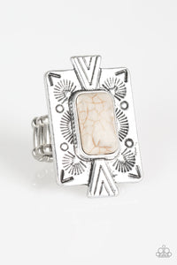 Paparazzi Accessories So Smithsonian - Brass Ring