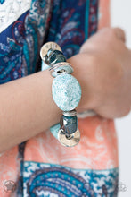 Load image into Gallery viewer, Glaze of Glory Bracelet-Black
